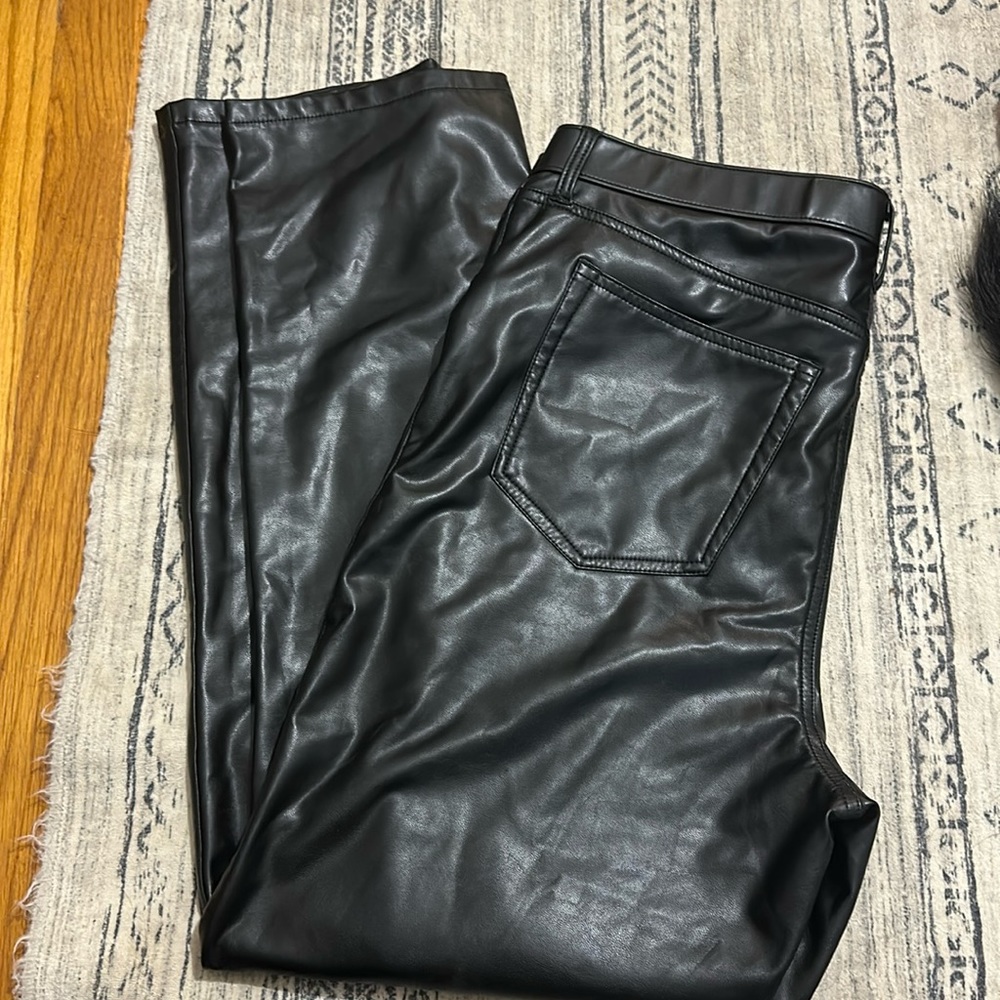 abercrombie high rise 90’s straight leather pants
